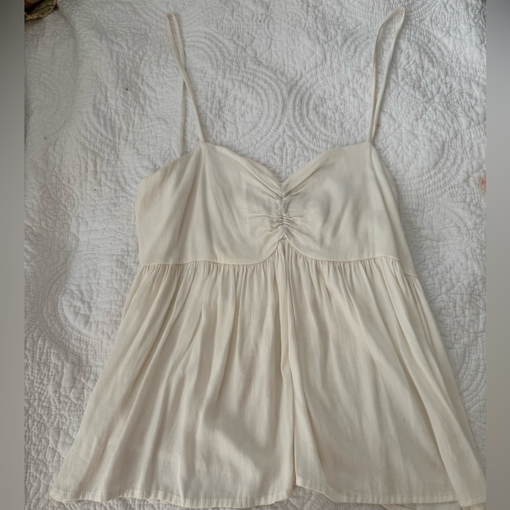 Vestique white tank top, Size small